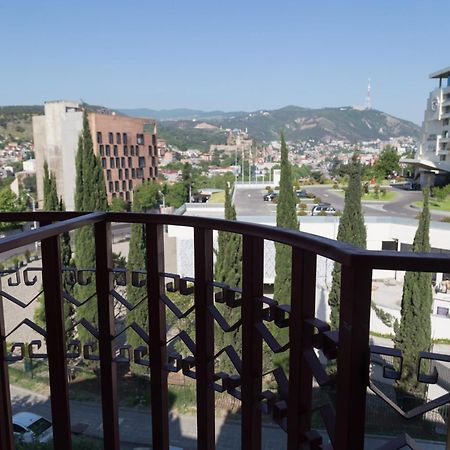 Begi Hotel Tbilisi Ngoại thất bức ảnh
