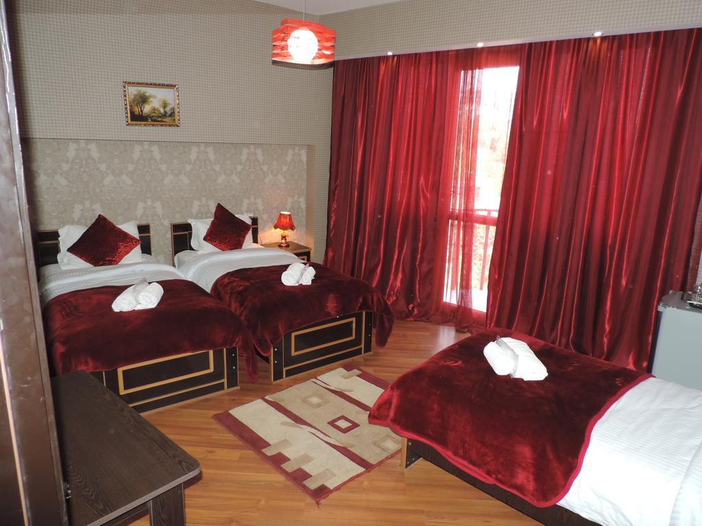 Begi Hotel Tbilisi Ngoại thất bức ảnh