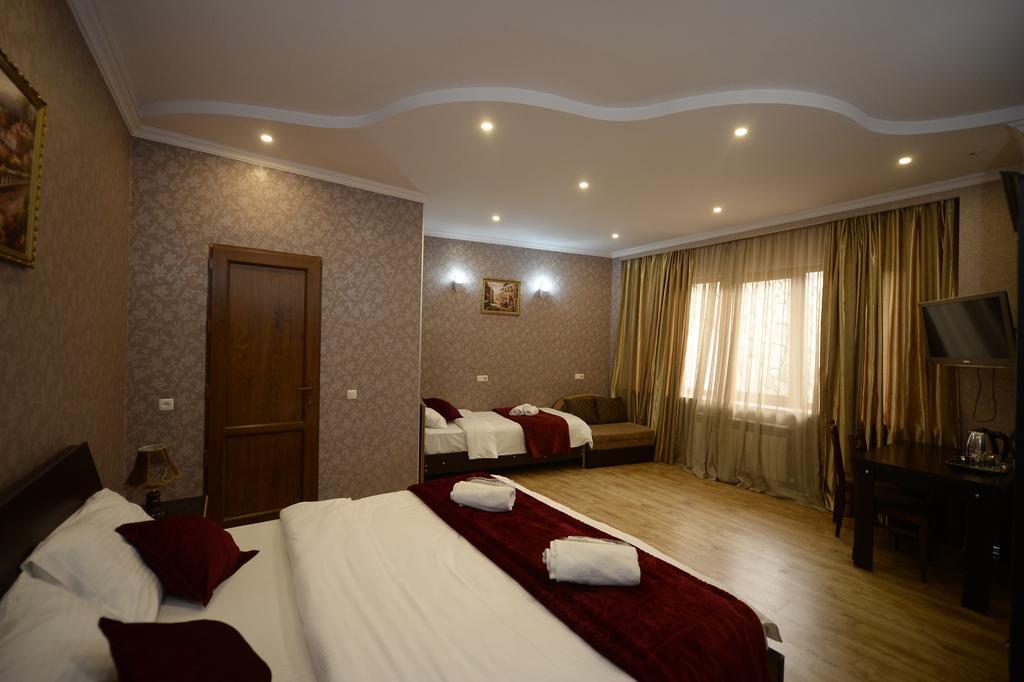 Begi Hotel Tbilisi Phòng bức ảnh