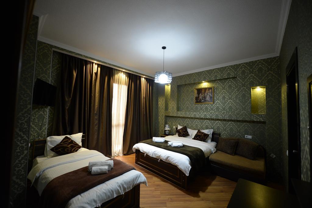 Begi Hotel Tbilisi Ngoại thất bức ảnh