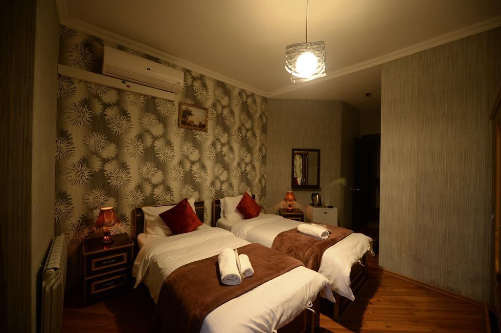 Begi Hotel Tbilisi Ngoại thất bức ảnh