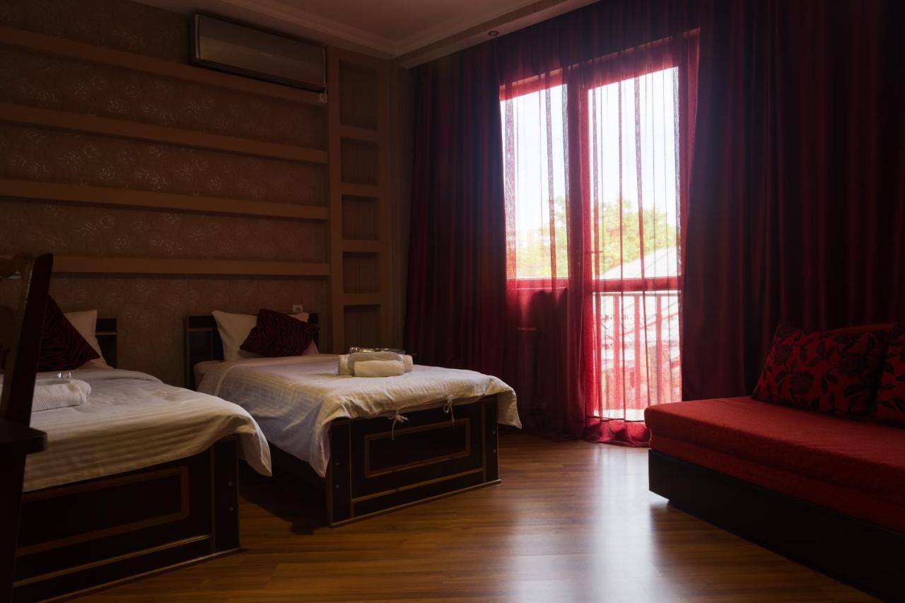Begi Hotel Tbilisi Ngoại thất bức ảnh